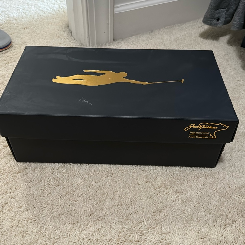Brand new unopened Allen Edmonds Jack Nicklaus golf shoe